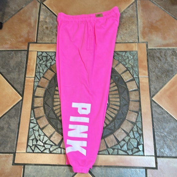 PINK by Victoria’s Secret Campus Pants - Picture 3 of 4